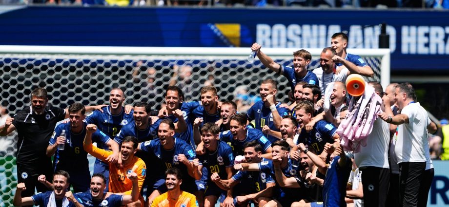 bosnia-win-3-2,-knock-out-qatar-to-keep-alive-hopes-of-world-cup-round-of-32