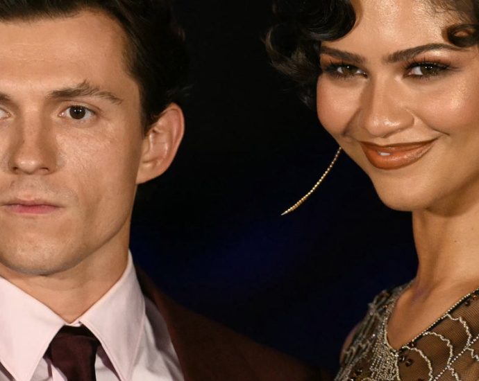 of-course-zendaya-fell-for-tom-holland-in-drag