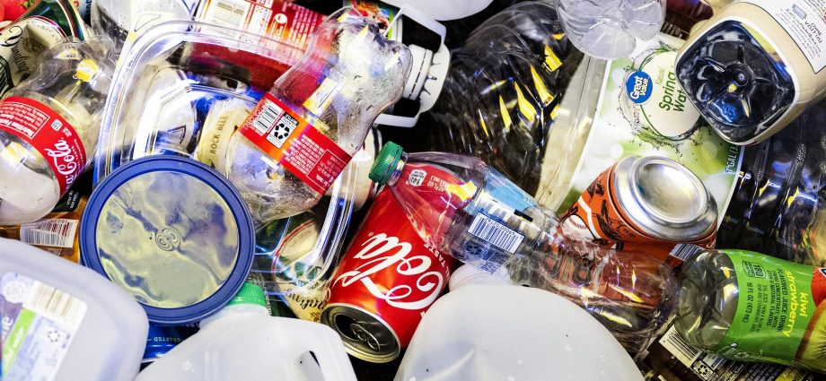 how-a-lack-of-faith-is-undermining-the-us-recycling-system