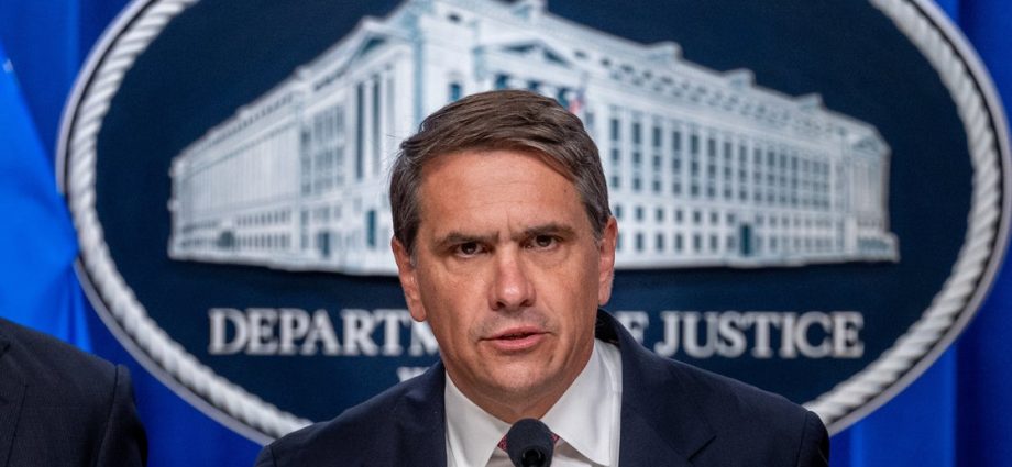 senator-has-pointed-questions-about-the-epstein-files-for-todd-blanche’s-ag-nomination