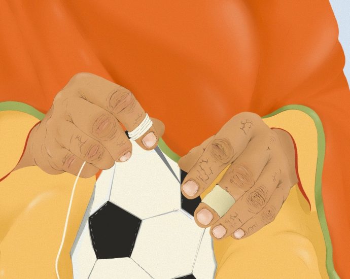 the-hands-behind-the-beautiful-game