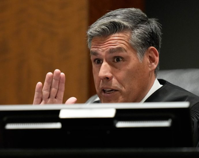us-judge-holds-prosecutor-in-contempt-in-charlie-kirk-murder-case