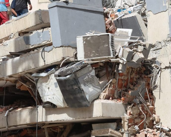 venezuela-shaken-by-magnitude-4.9-tremor-days-after-major-earthquakes