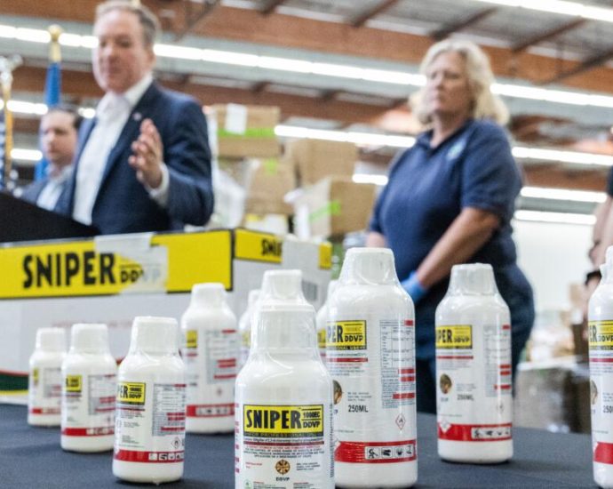epa-touts-crackdown-on-smuggled-pesticides-in-la.-visit
