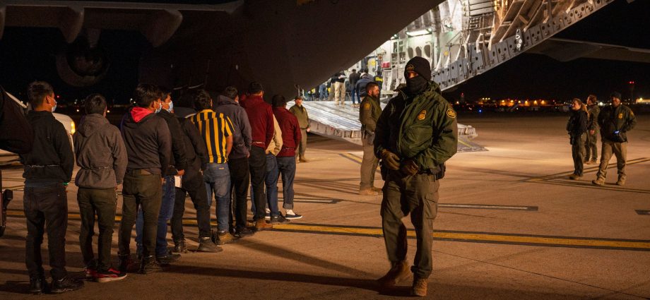 the-us-is-about-to-deport-an-immigrant-to-the-center-of-the-ebola-crisis