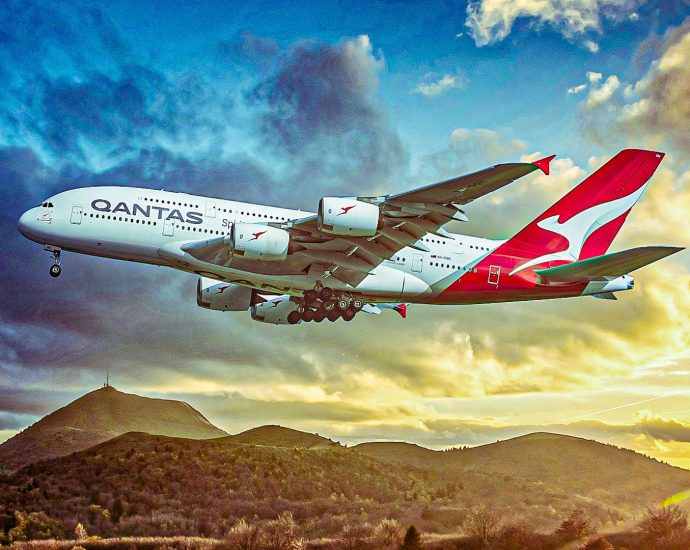 up-to-25-hour-flights:-the-airbus-a380’s-10-extremely-long-routes-in-2026-[map]
