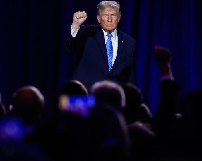 the-traitor’s-iran-deal-falls-short-for-these-voters-—-and-some-fear-it-could-cost-republicans-the-midterms