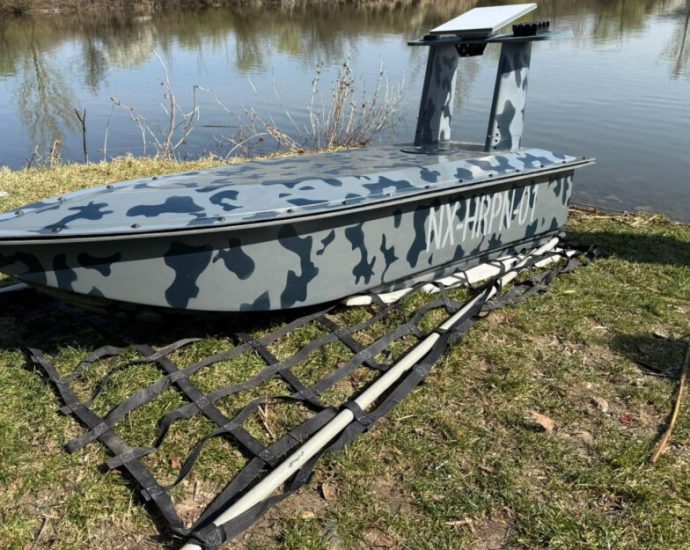 a-new-100-kilogram-ukrainian-drone-boat-can-wait-two-days,-then-strike-on-command
