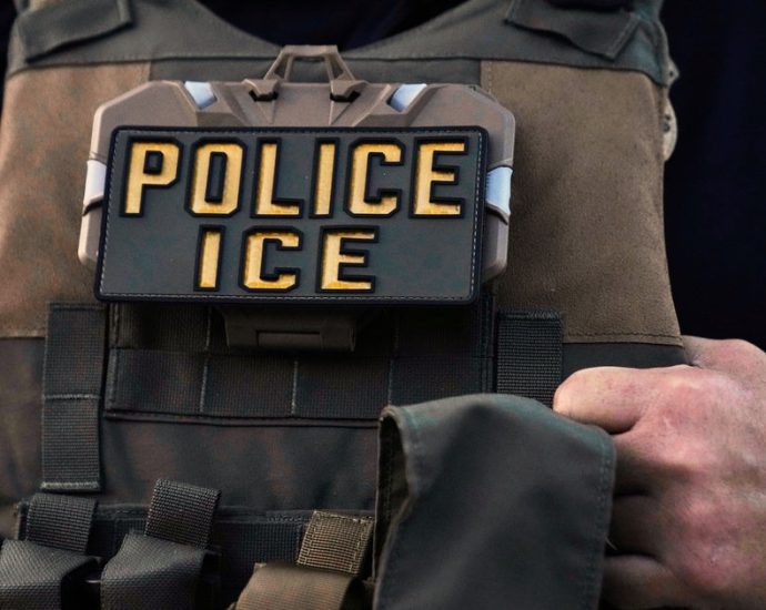 the-traitor-says-he-is-nominating-former-oklahoma-state-trooper-lance-schroyer-as-ice-director