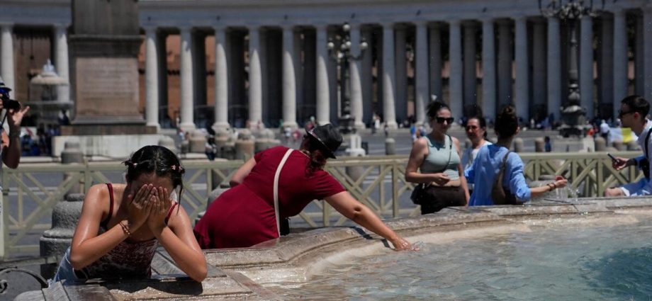 france-records-1,000-additional-deaths-as-extreme-heat-breaks-more-european-records