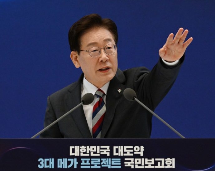 south-korean-tech-giants-to-build-a-$518-billion-chipmaking-hub-to-serve-soaring-ai-demand