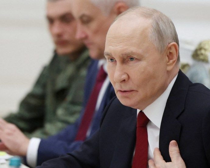 russia-ukraine-war:-why-has-putin-rejected-limits-on-long-range-strikes?