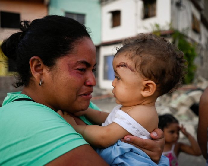 venezuela-earthquake-rescues:-five-heart-warming-moments
