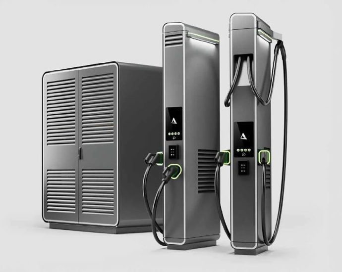 alpitronic’s-new-hp-dispenser-enables-ev-charging-at-up-to-1-mw