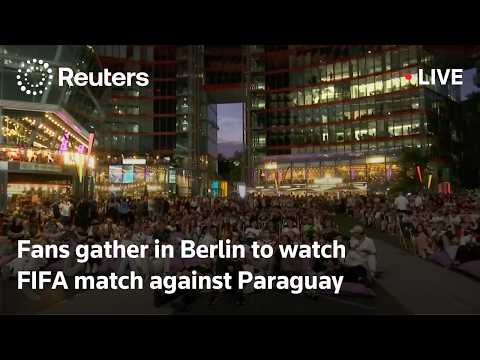 live:-fans-gather-in-berlin-to-watch-world-cup-match-against-paraguay