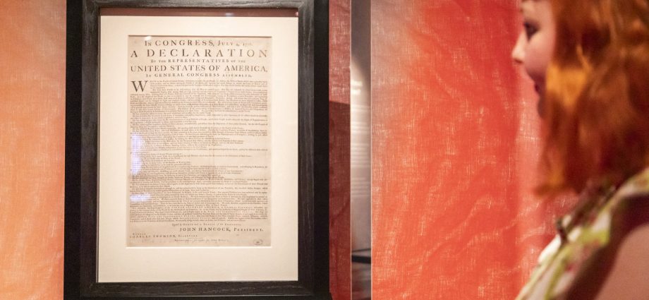 what-if-history-happened-in-real-time?-thousands-are-finding-out-online