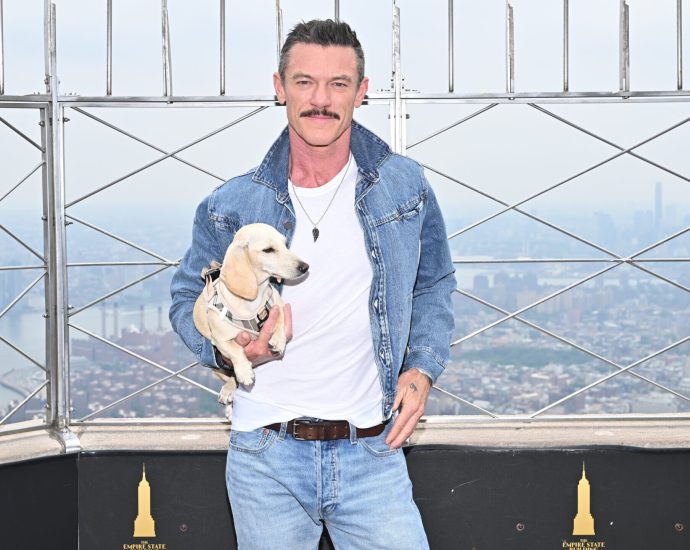 luke-evans-lights-empire-state-building-for-nyc-pride-with-powerful-message-to-lgbtq+-youth