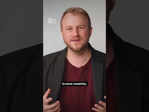 why-your-best-ideas-happen-in-the-shower-|-chris-bailey
