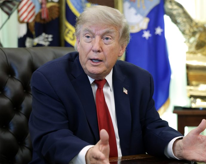 the-traitor-won’t-commit-to-signing-housing-bill,-calling-it-a-‘yawn’
