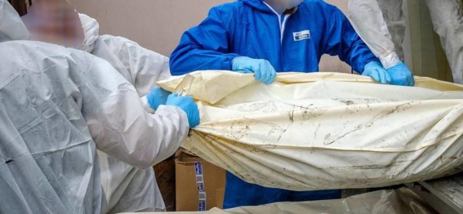 russia-is-returning-ukraine’s-war-dead-with-explosives-hidden-inside.-police-now-check-every-body-first