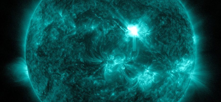 sun-releases-strong-flare