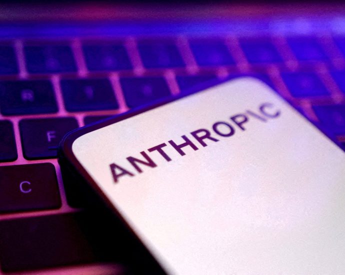 us-lifts-restrictions-on-powerful-ai-models-fable,-mythos,-anthropic-says