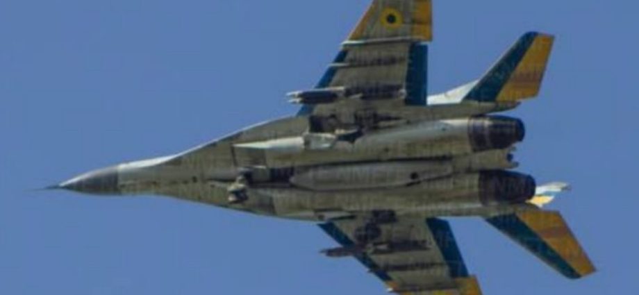 ukraine-lost-three-fighters-in-one-day—one-outranged-in-the-air,-two-caught-on-the-ground.-the-gripen-fixes-both