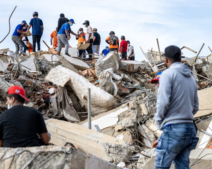 venezuela’s-huge-needs-are-not-being-met-by-earthquake-response,-group-warns