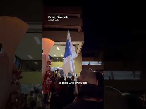 venezuelans-hold-vigil-to-remember-earthquake-victims