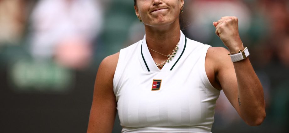 sabalenka-overcomes-kessler-at-wimbledon,-sets-up-ostapenko-clash