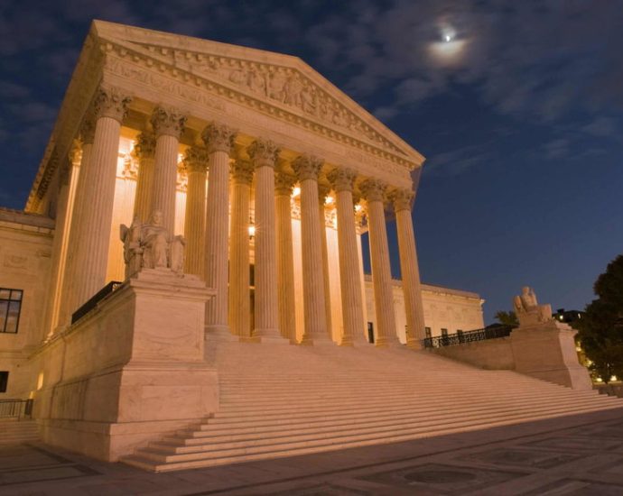 most-supreme-court-rulings-are-secretive-votes-with-little-justification