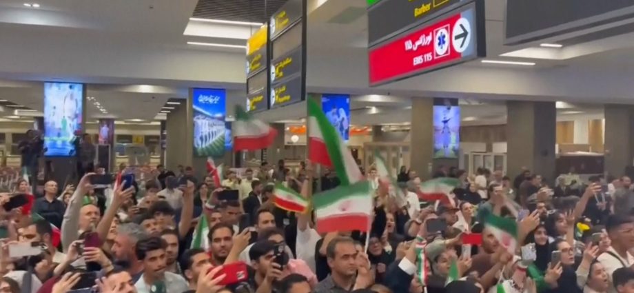 iran-football-team-welcomed-home-after-world-cup-exit