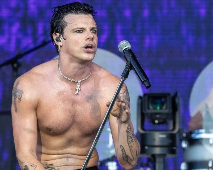 yungblud-says-he-‘had-a-breakdown’-as-he-talks-mental-health-struggles