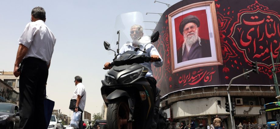 iran-war-live:-tehran-slams-us-before-huge-funeral-for-ali-khamenei