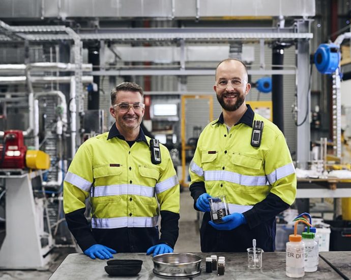 sicona-wins-$45m-arena-grant-to-build-silicon-carbon-anode-plant-in-wollongong