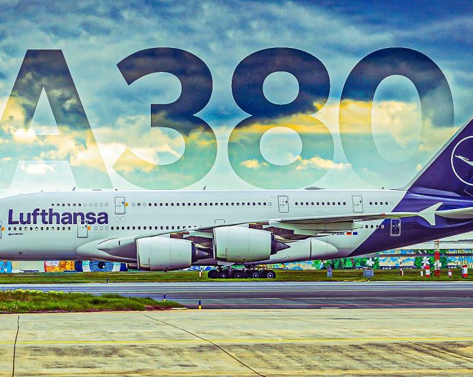 denver-welcomes-1st-airbus-a380-of-2026-after-lufthansa-slashed-flights-47%