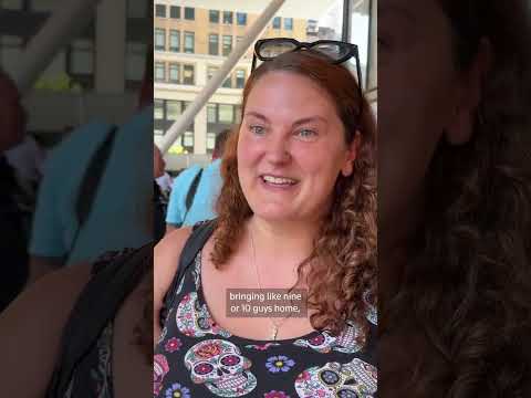 swifties-brace-heat-for-taylor-and-travis’-wedding-celebration
