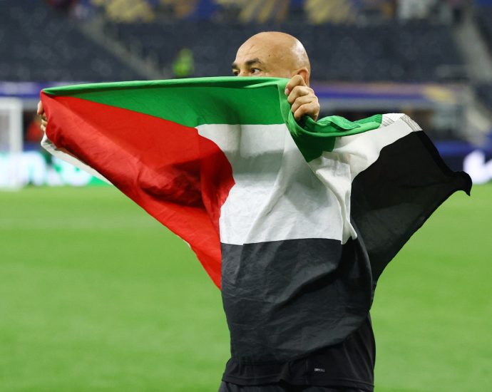 egypt-coach-dedicates-world-cup-win-to-palestine-as-arab-world-celebrates