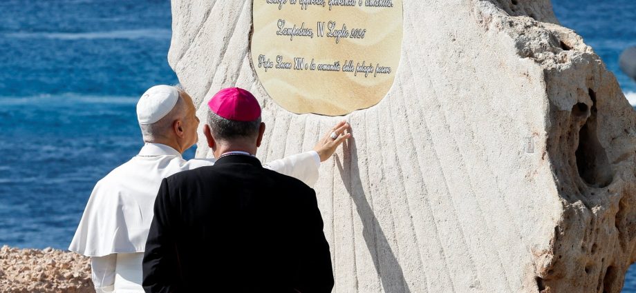 pope-leo-urges-us-to-renew-commitment-to-freedom,-dignity-on-250th-anniversary