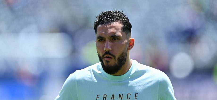 cherki:-”la-fortaleza-del-rival-fue-convertir-el-duelo-en-una-guerra,-estabamos-preparados-para-eso”