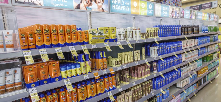 sunscreen-doesn’t-cause-skin-cancer-—-despite-what-social-media-shows-you