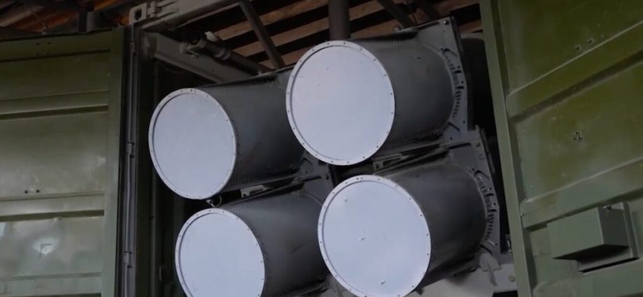 analysts-spotted-missile-launcher-ukraine-had-kept-classified-for-three-years