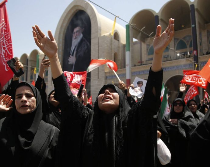 millions-pour-into-tehran-to-mourn-late-supreme-leader