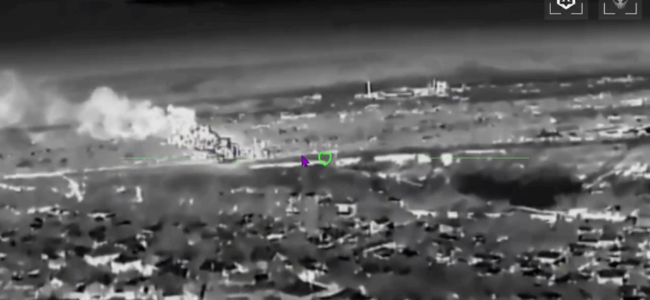 ukraine-hits-russian-airbase-in-crimea;-major-strikes-target-backbone-of-moscow’s-logistics-across-occupied-ukraine