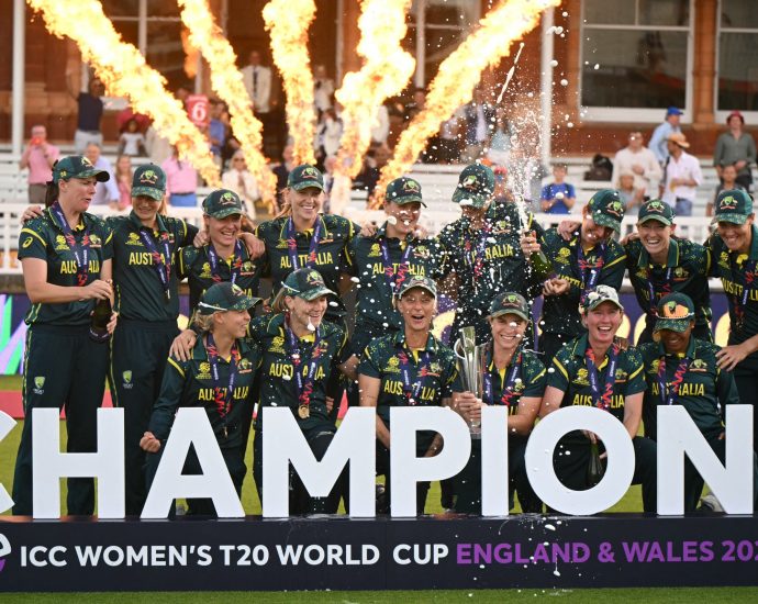 australia-thrash-england-to-win-record-seventh-women’s-t20-world-cup