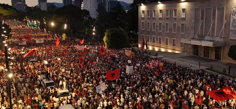 albanian-court-frees-protesters-who-rallied-against-kushner-linked-resort