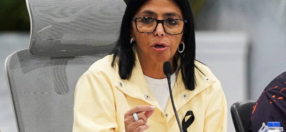 venezuelan-leader-marks-independence-day-with-message-of-‘no-social-unrest’
