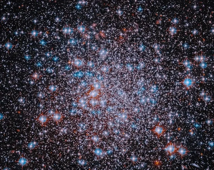 NASA’s Hubble spots a stellar sparkler for the Fourth of July
