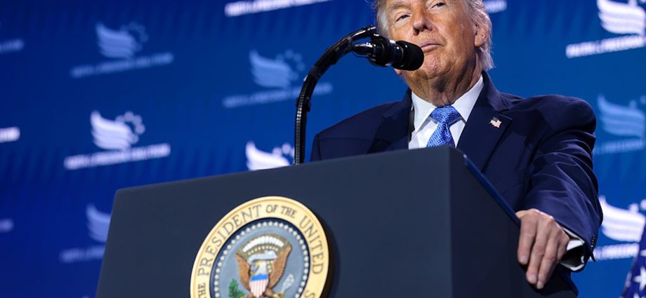 let’s-fix-america-with-grammar