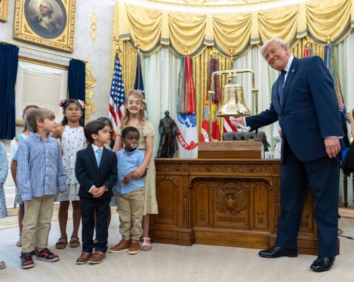 the-traitor-rings-in-new-‘the-traitor-account’-investment-accounts-for-children